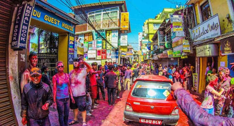 เทศกาลแห่งสีสัน – Holi Festival
